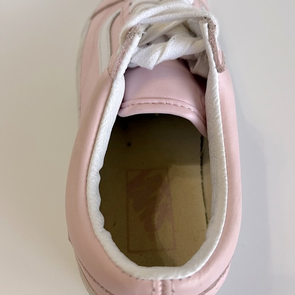 Pink Leather Old Skool Vans - Picture 4 of 7